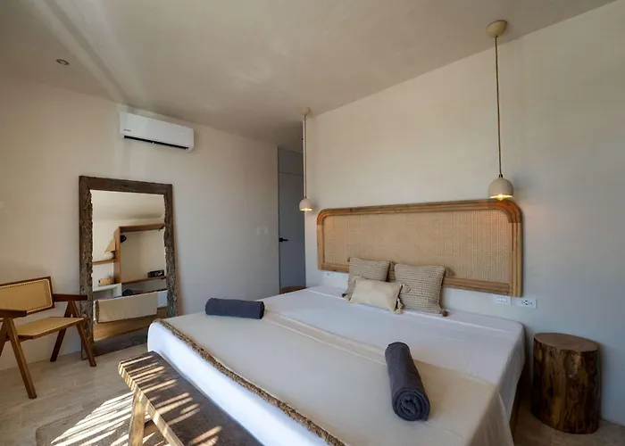 Seremonia Modern With Private Pool Jacuzzi Villa